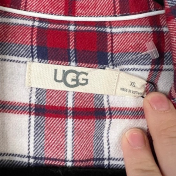 UGG Womens Pajama Shirt Red Plaid Button Up Pocket Collared Long Sleeve XS New‎ - Picture 3 of 12